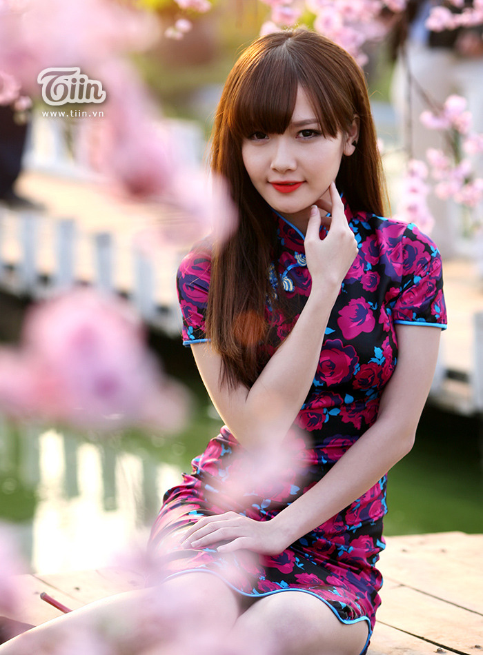 极品美女高潮出白浆